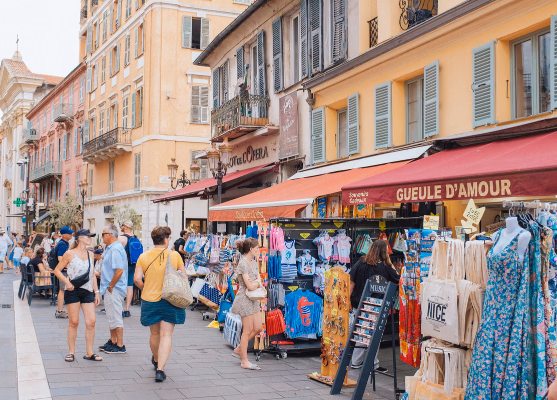 Des vacances bon marché en août