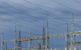 Industrie 4.0 : que se passe-t-il lorsque l’infrastructure électrique devient le maillon faible ?