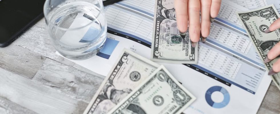 Budget familial : 7 astuces pratiques pour maîtriser vos dépenses